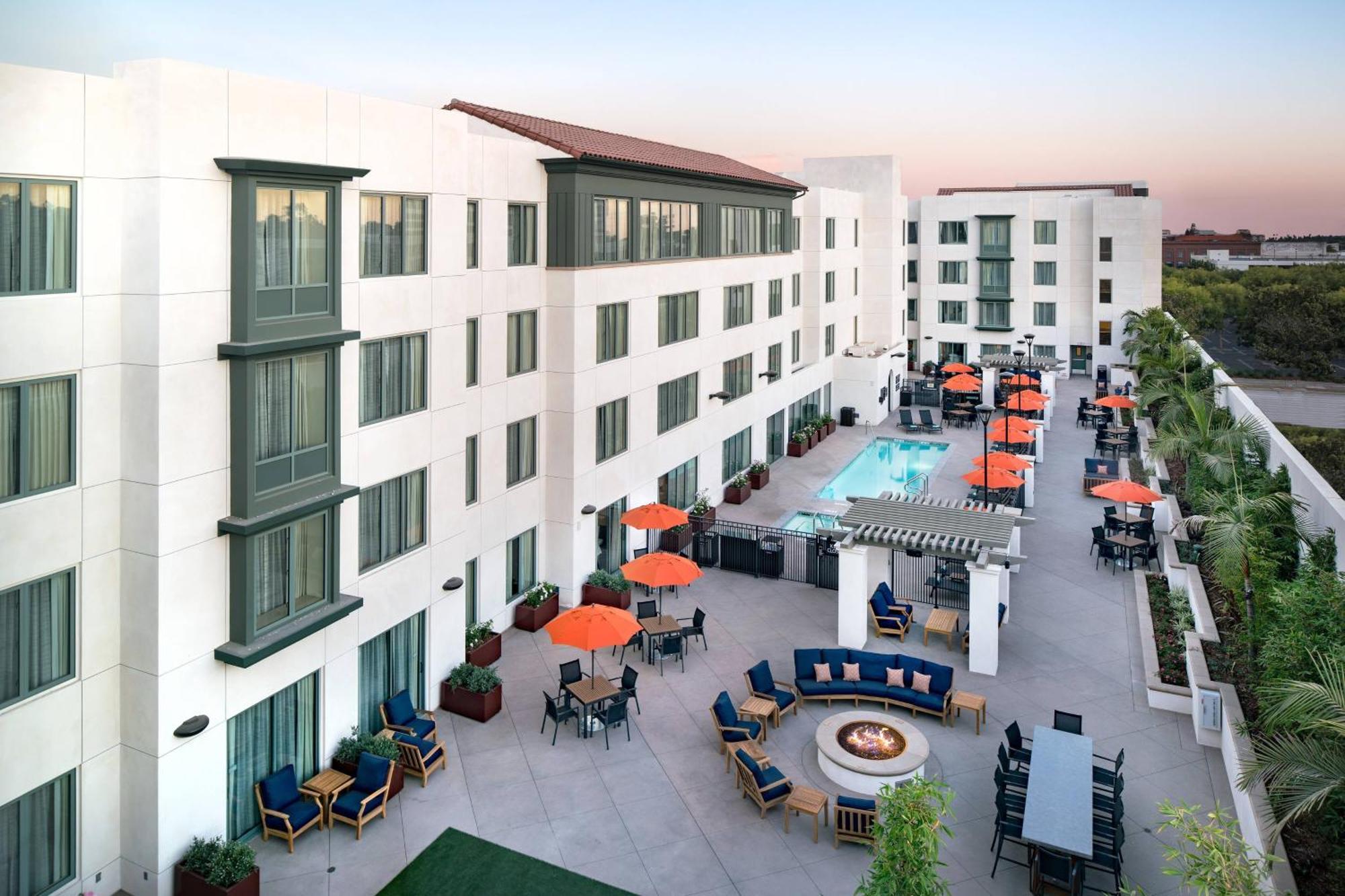 Residence Inn By Marriott Los Angeles Pasadena/Old Town Zewnętrze zdjęcie